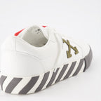 Sneaker Baskets Vulcanized Off-White Weiß Homme