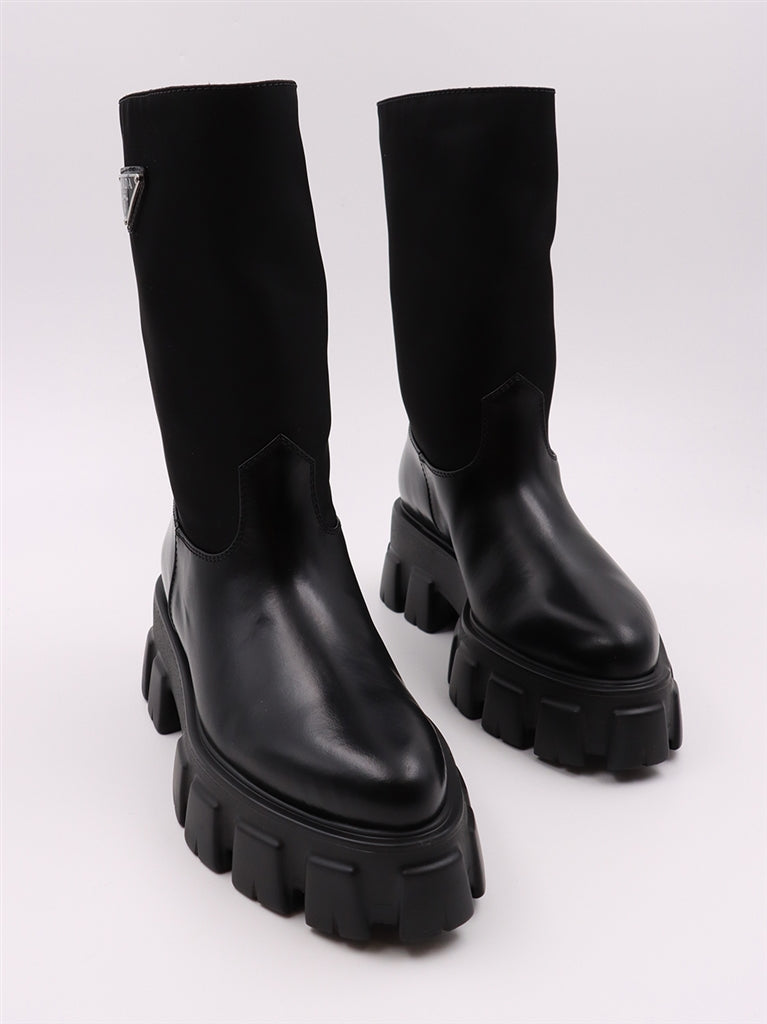 Bottes Bottes à logo Prada Noir Femme