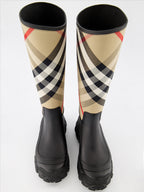 Baskets Bottes Ryan Burberry Beige Femme