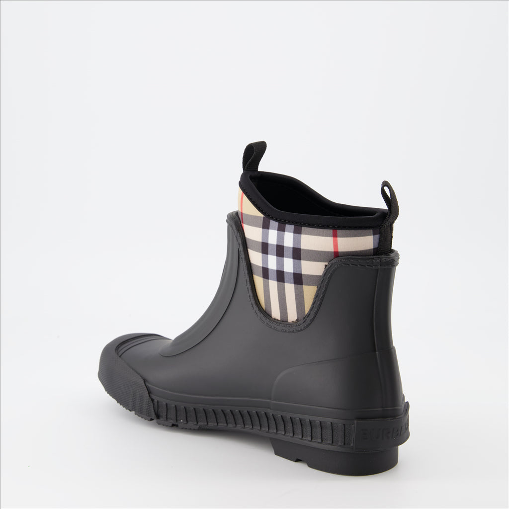 Baskets Bottines à carreaux Noir Burberry Noir Femme