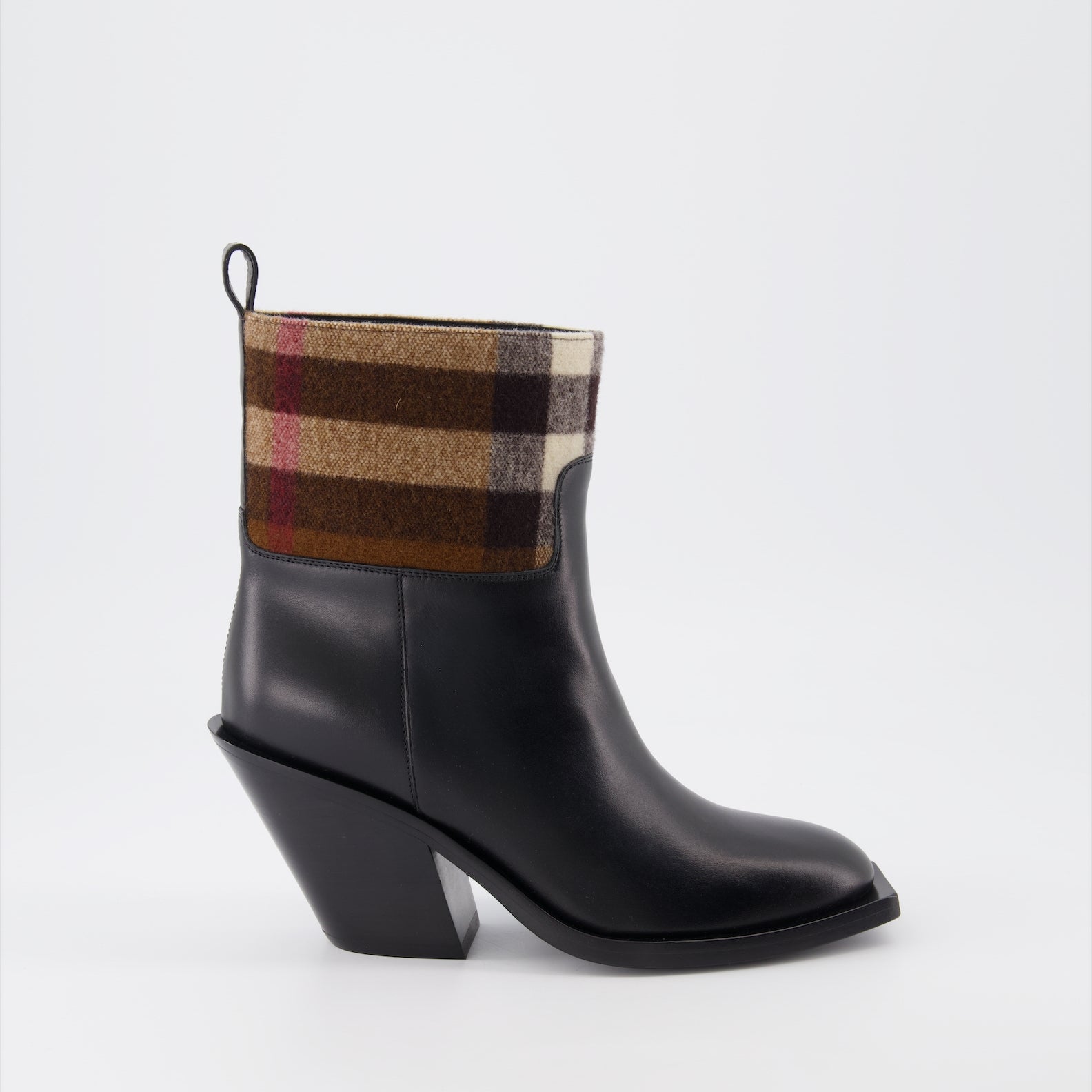 Bottines en cuir à carreaux