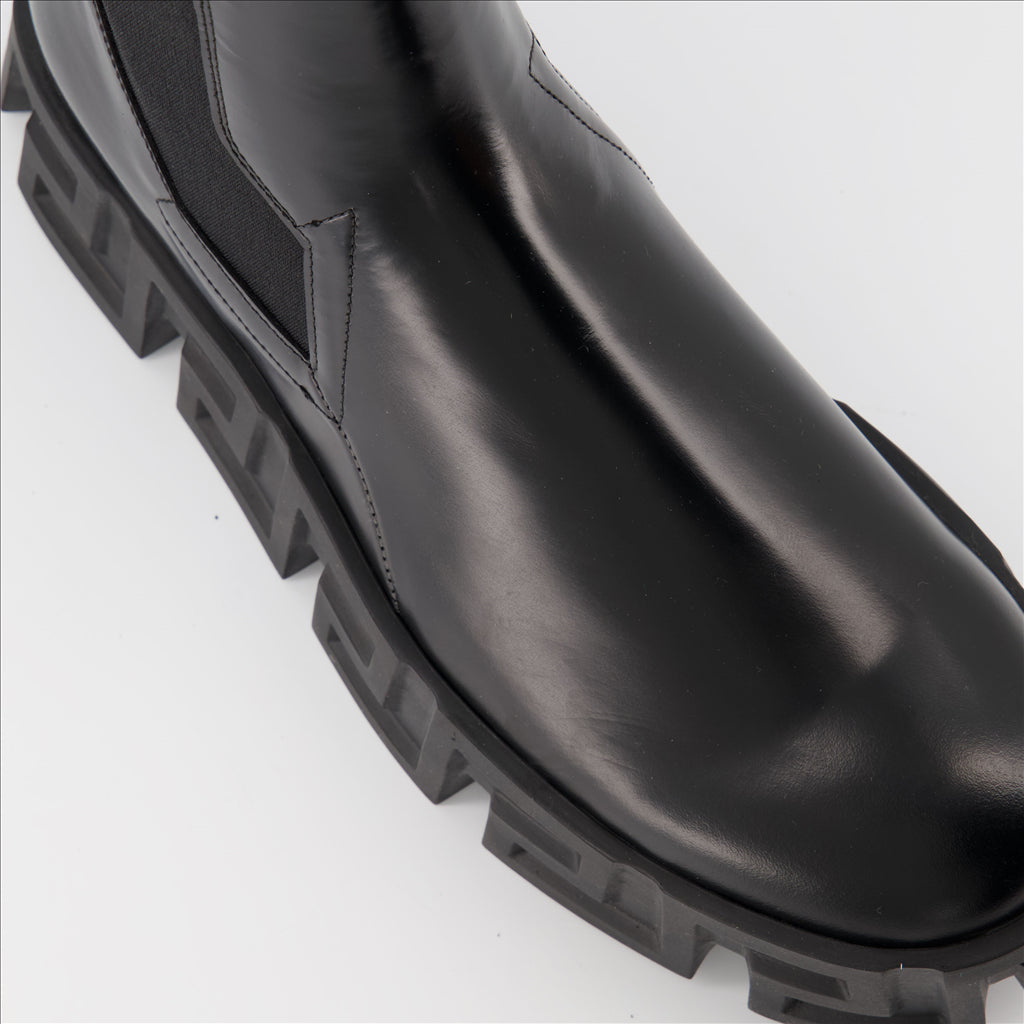 Botas y botines Bottines Greca Versace Negro Homme
