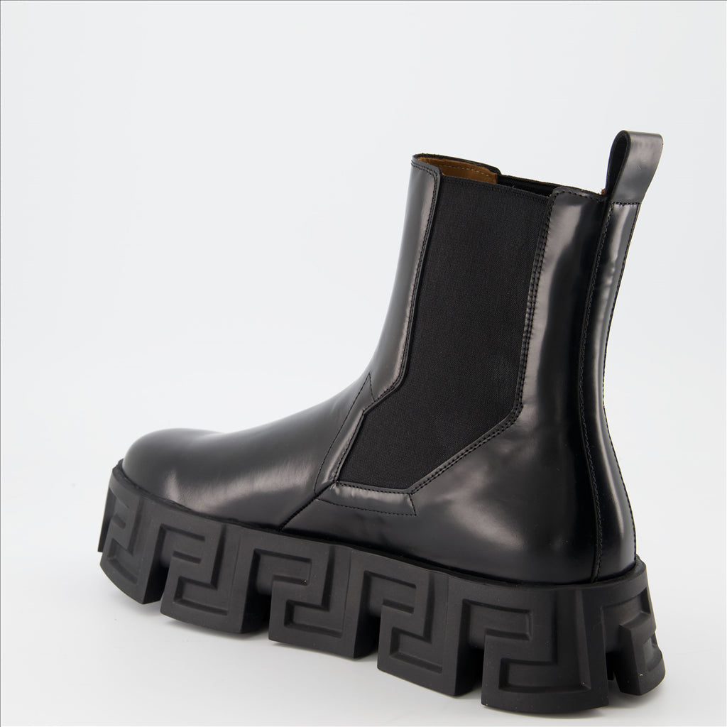 Botas y botines Bottines Greca Versace Negro Homme
