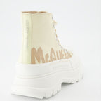 Bottines Bottines Tread Slick Graffiti Alexander McQueen Beige Femme