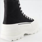 Bottes et bottines Bottines Tread Slick Alexander McQueen Noir Homme
