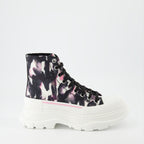 Botins Bottines Tread Slick Alexander McQueen Preto Femme