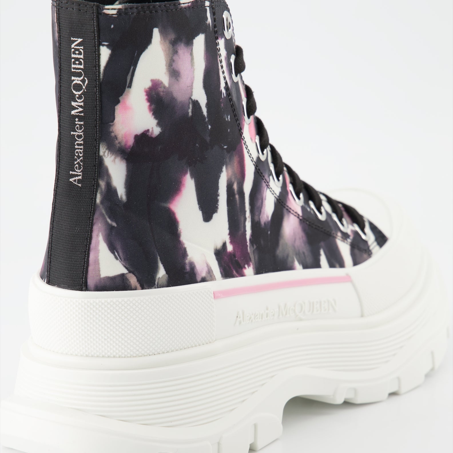 Botins Bottines Tread Slick Alexander McQueen Preto Femme