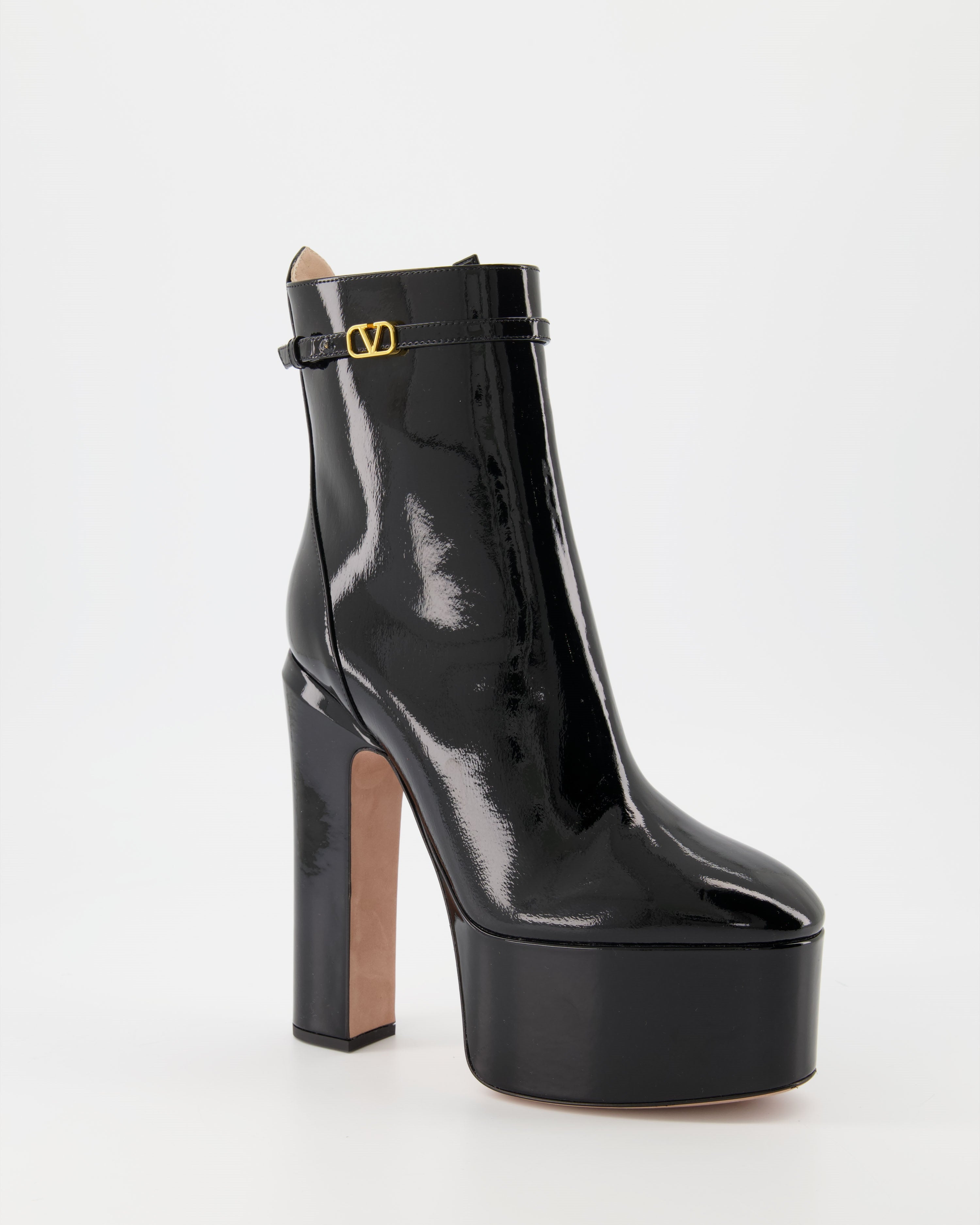 Ankle boots VLogo ankle boots Valentino Garavani Black Women
