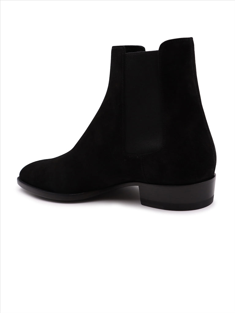 Boots and ankle boots Wyatt 30 Chelsea ankle boots Saint Laurent Black Man