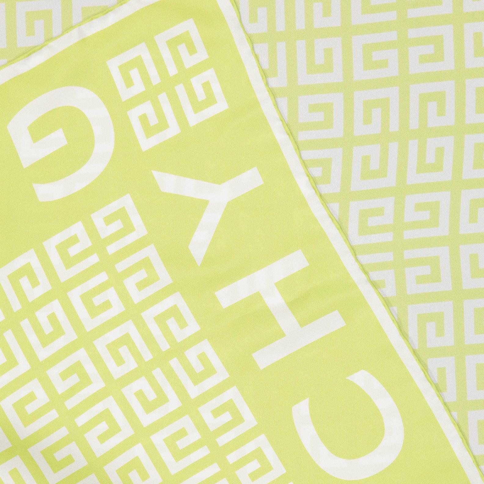 Écharpes, foulards et gants Carré de soie 4G Givenchy Vert Femme