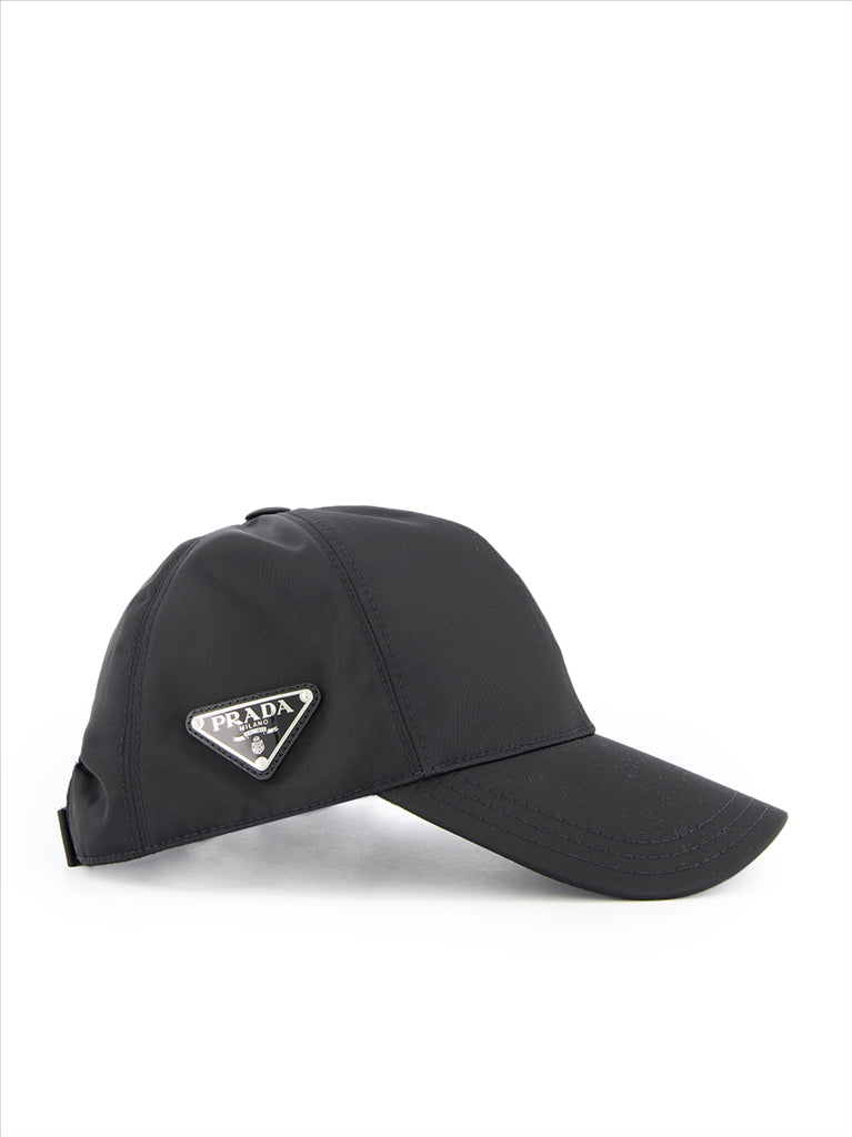 Cappelli, berretti e beanie Cappellino in Re-Nylon Prada Nero Femme