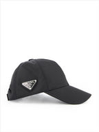 Cappelli, berretti e beanie Cappellino in Re-Nylon Prada Nero Femme