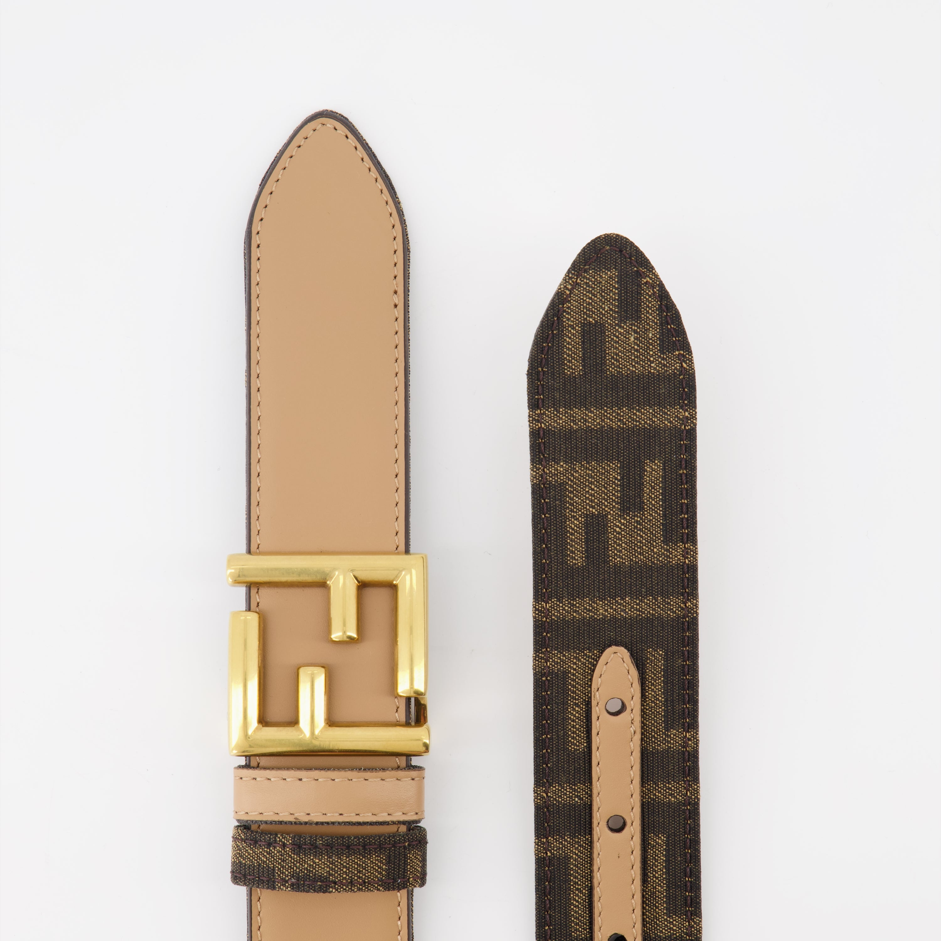 Fendi FF reversible belt - Women – myCompañero Fendi FF reversible belt - Women – myCompañero