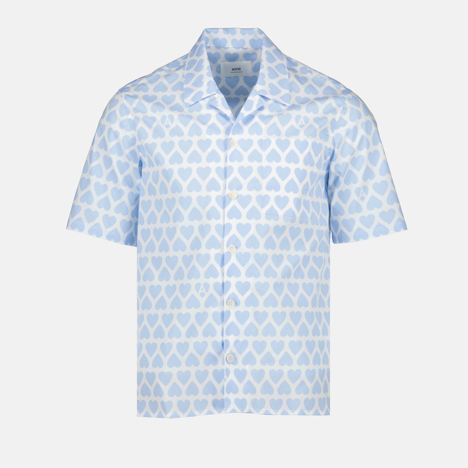 Chemise col requin