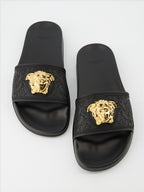 Chaussures ouvertes Claquette Medusa Versace Noir Femme