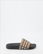 Chaussures ouvertes Claquettes à carreaux Burberry Beige Femme