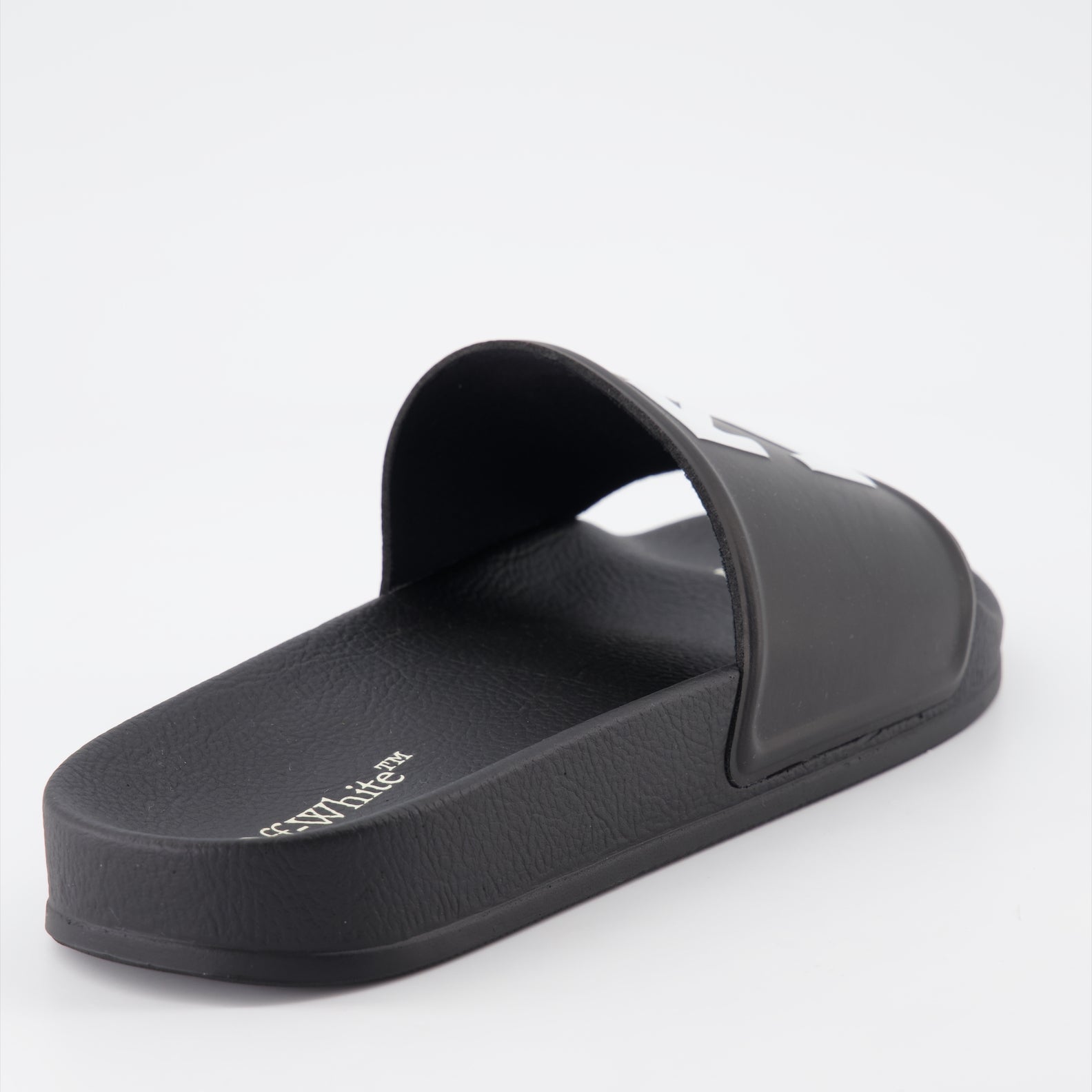 Zapatos abiertos Claquettes Arrow Off-White Negro Homme