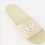 Offene schuhe Claquettes à logo Givenchy Beige Homme