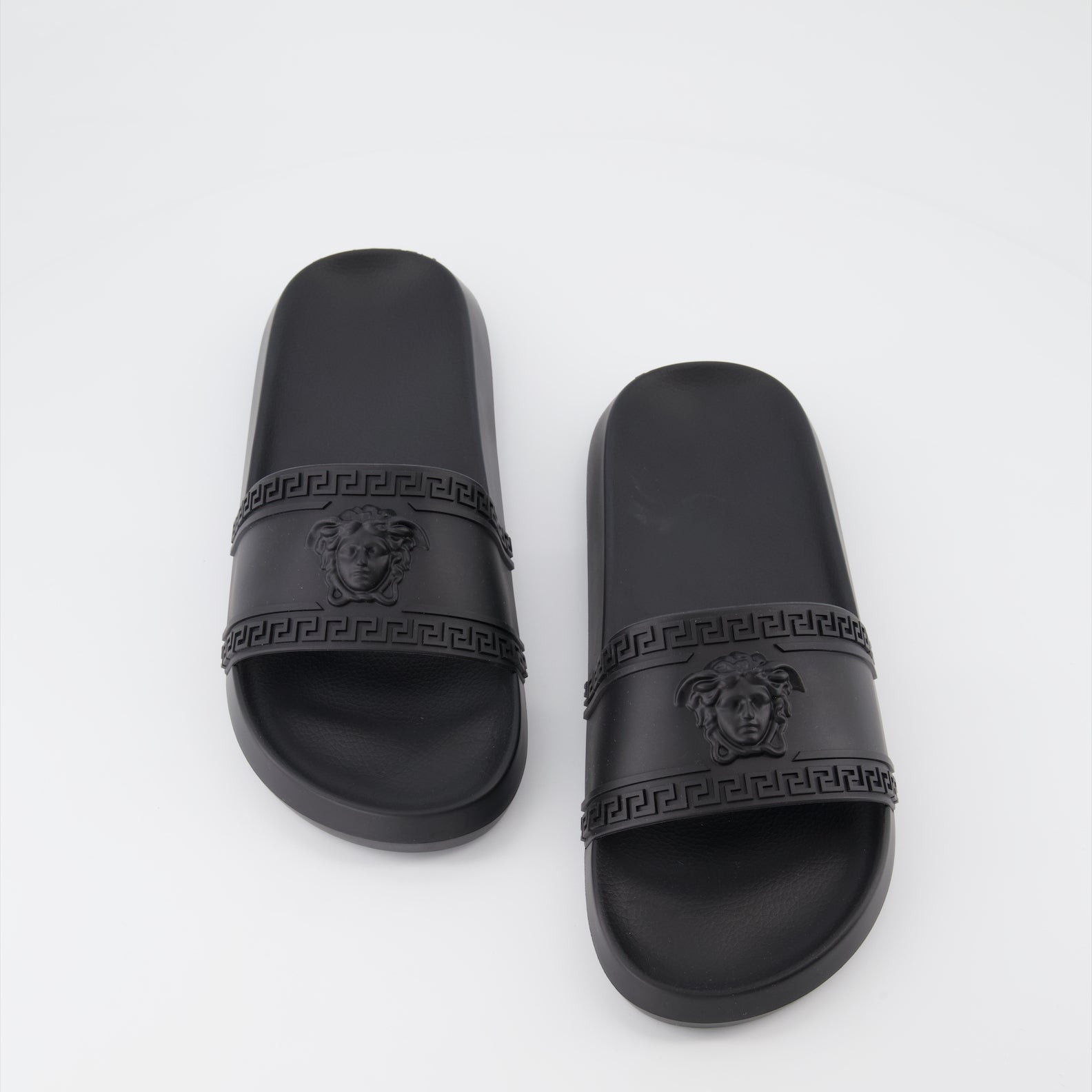 Chaussures ouvertes Claquettes Medusa Versace Noir Homme