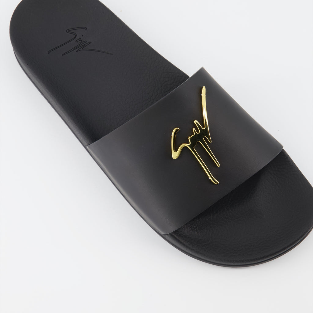 Chaussures ouvertes Claquettes à logo Giuseppe Zanotti Noir Homme