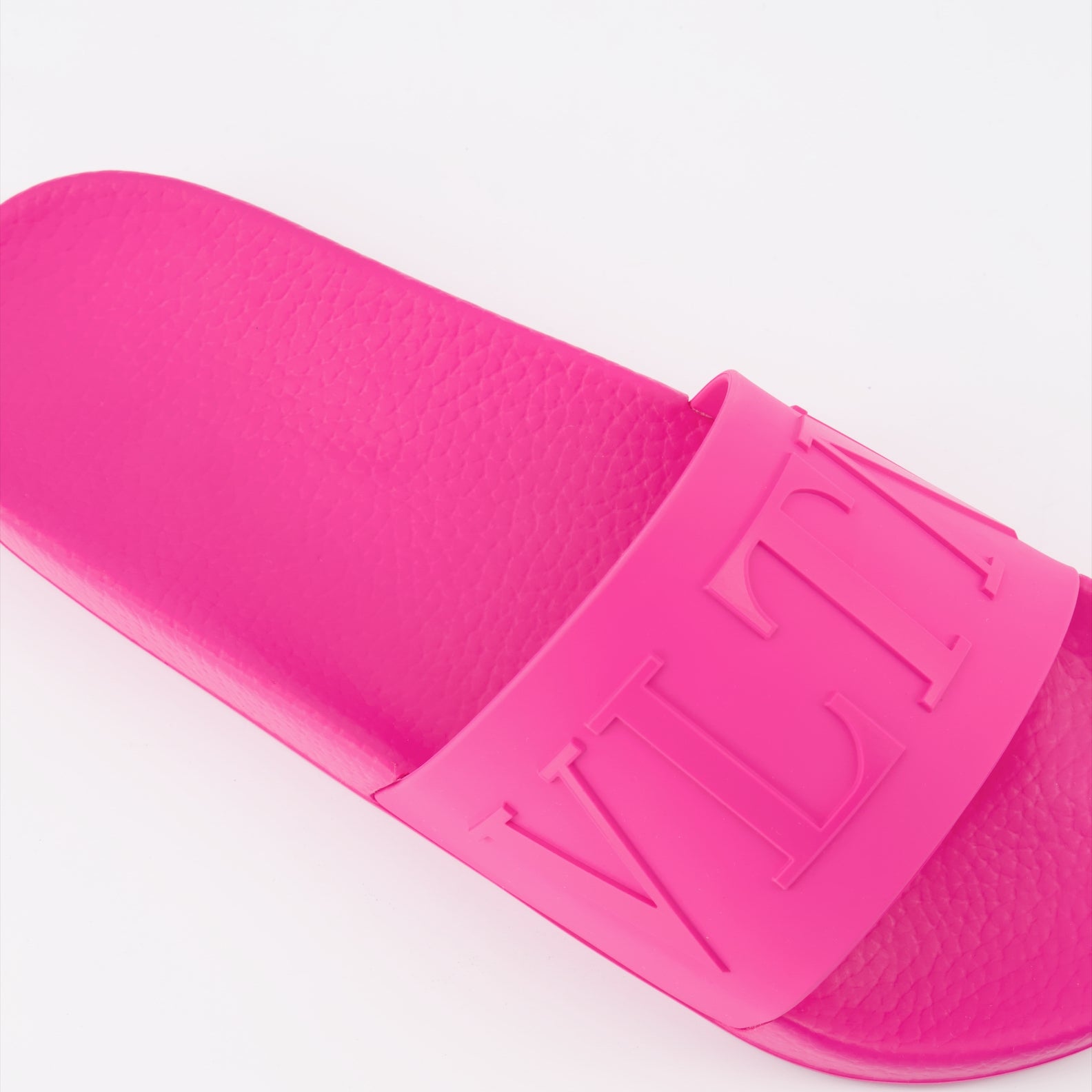 Zapatos abiertos Claquettes VLTN Valentino Garavani Rosa Homme