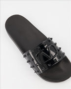 Elegante schuhe Claquettes Summer VLogo en caoutchouc kaki Valentino Garavani Schwarz Homme