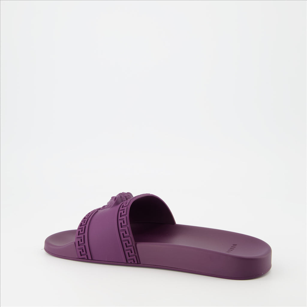 Chaussures ouvertes Claquettes Medusa Versace Violet Homme