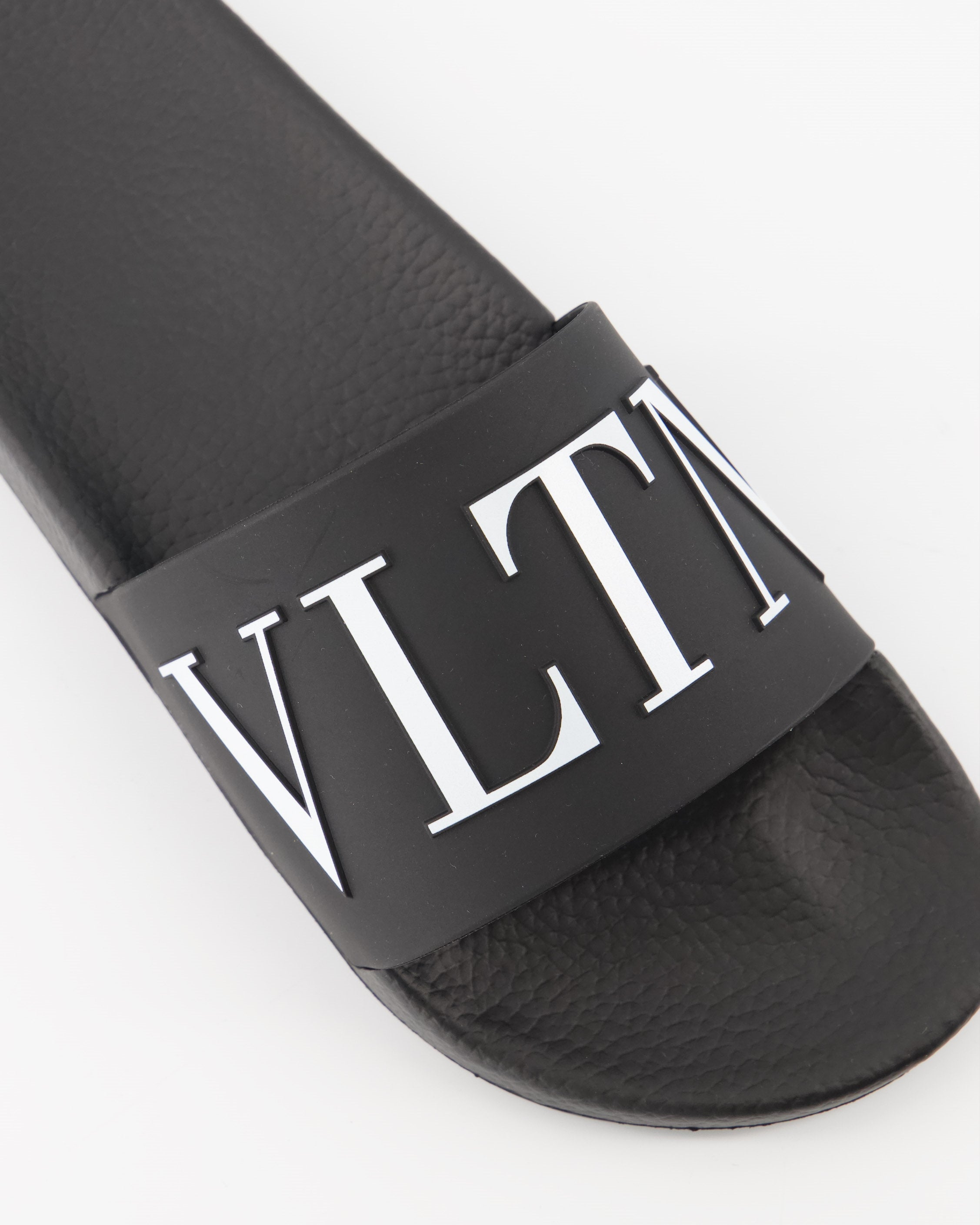 Open shoes VLTN slides Valentino Garavani Black Man