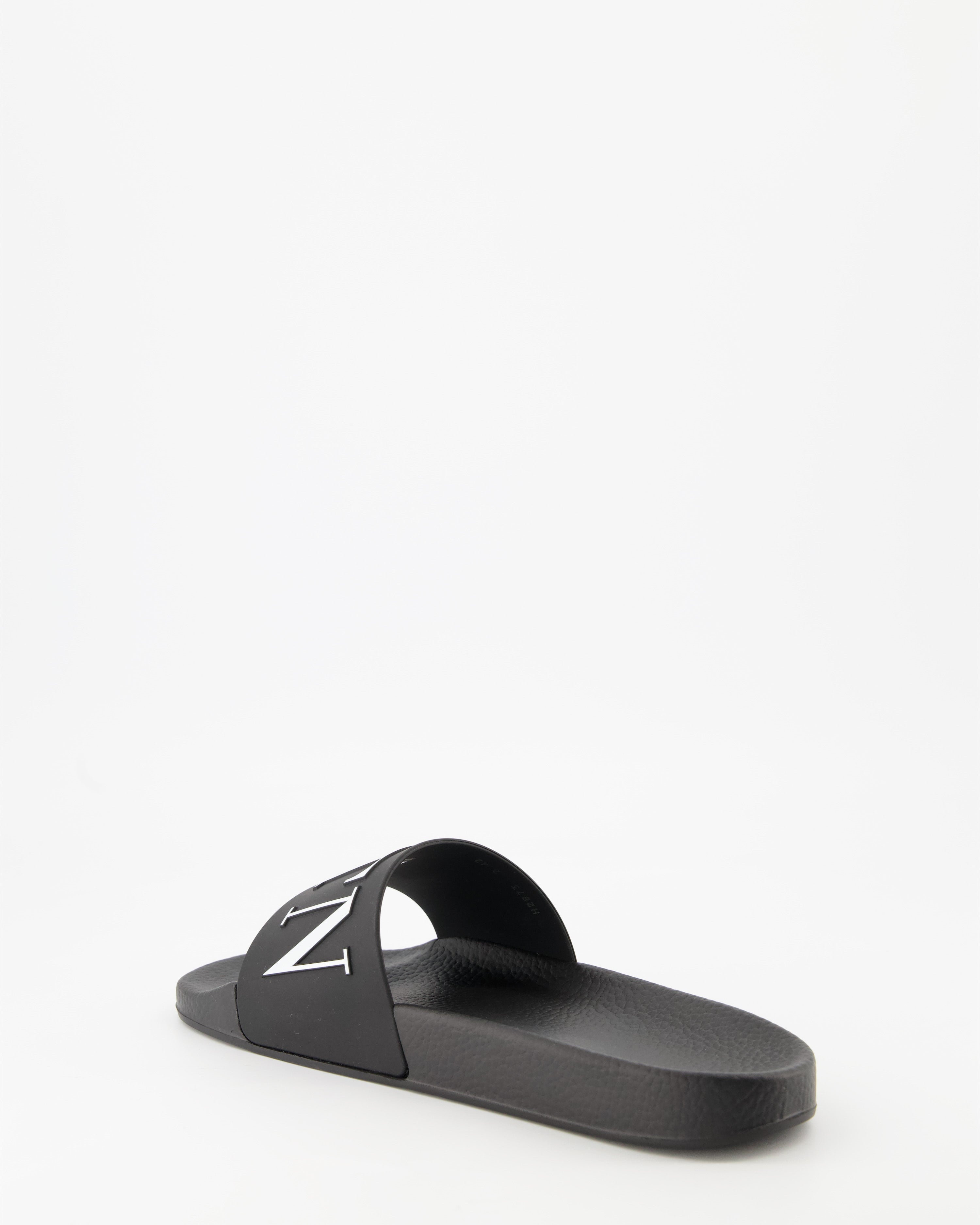 Open shoes VLTN slides Valentino Garavani Black Man