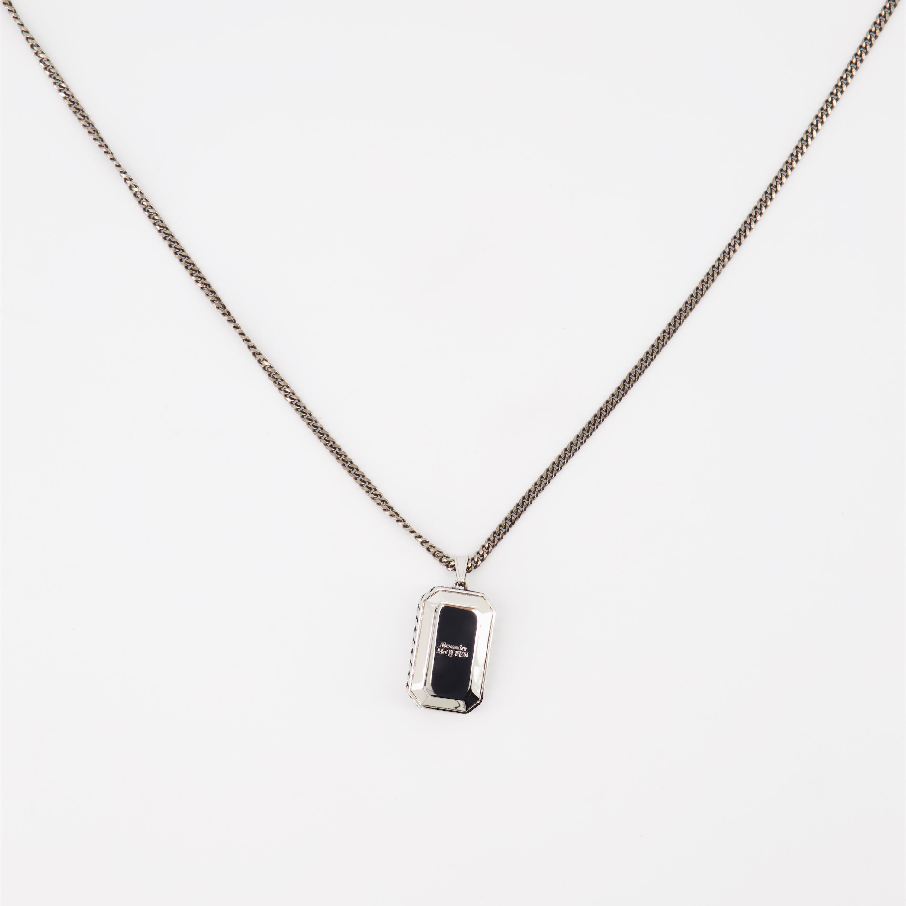 Collier Médaillon en cuivre