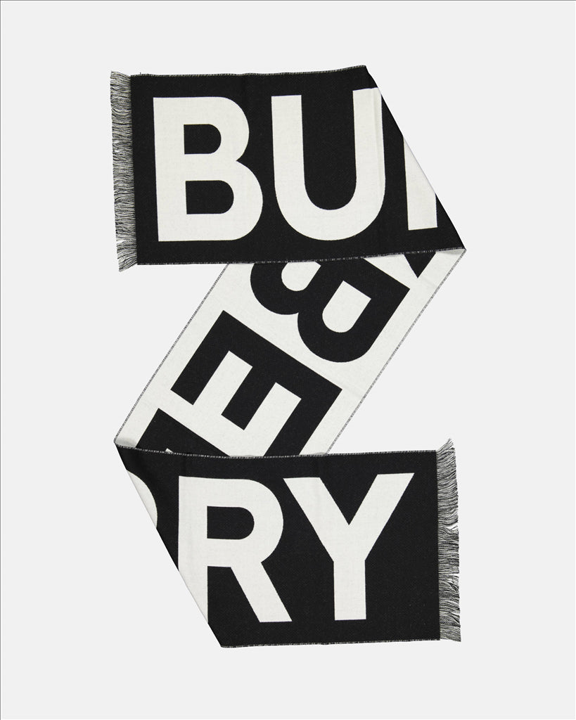 Logo scarf