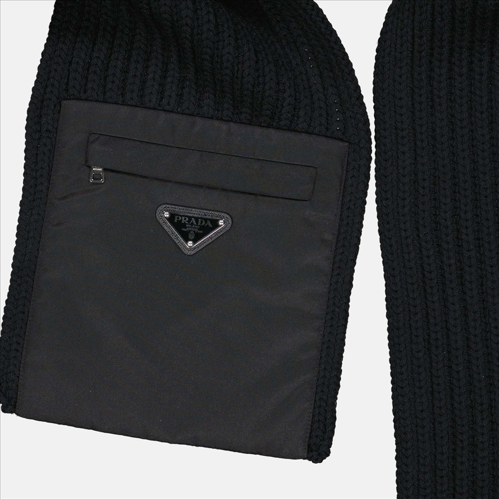 Écharpes, foulards et gants Écharpe à logo triangle Prada Noir Homme