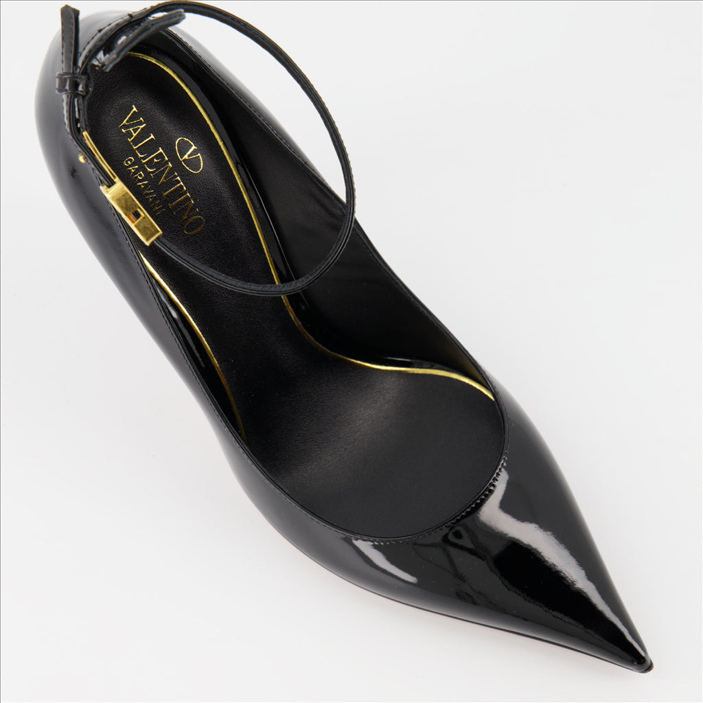 Heels VLogo pumps Valentino Garavani Black Women