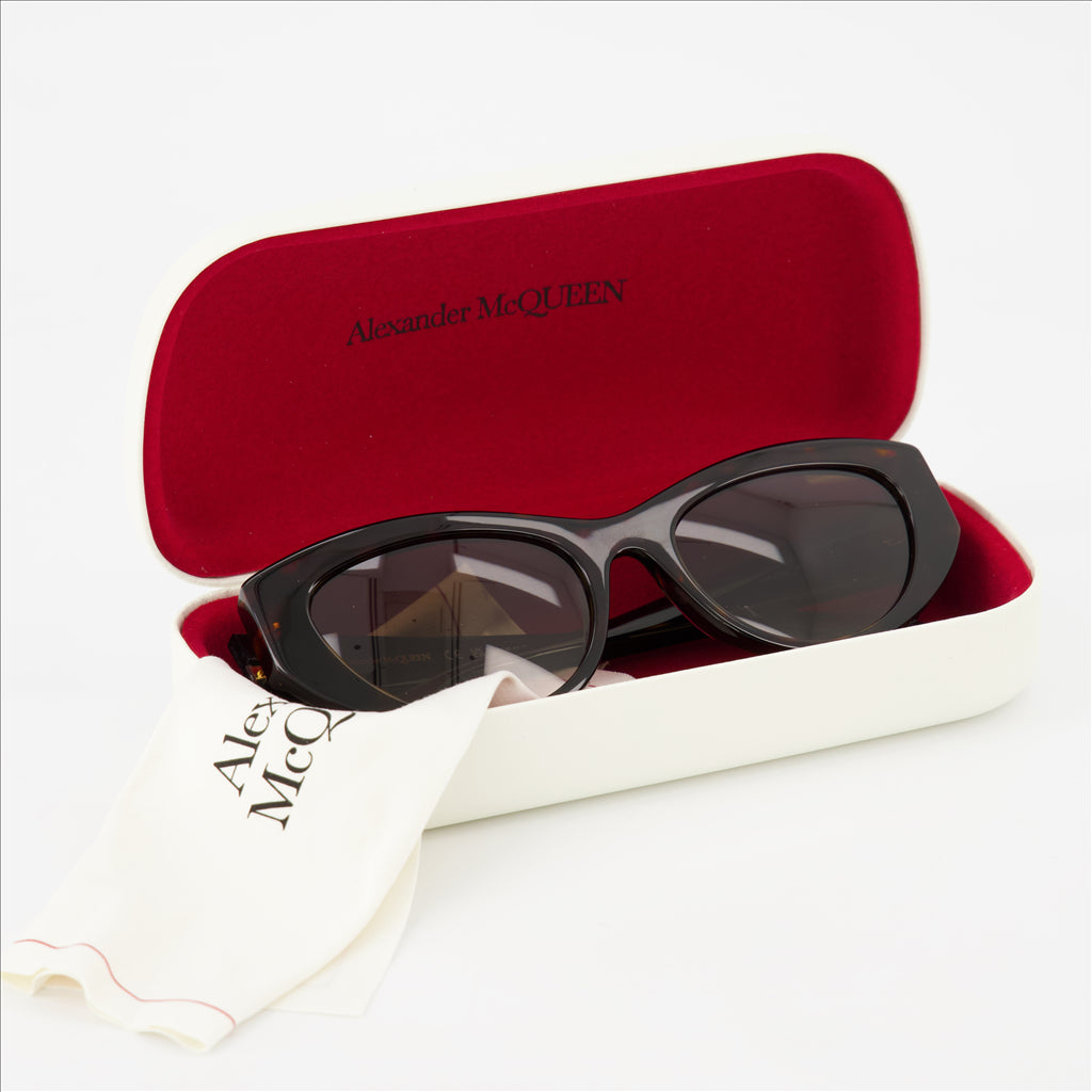 Schals und handschuhe Lunettes de soleil à motif écaille Alexander McQueen Braun Femme