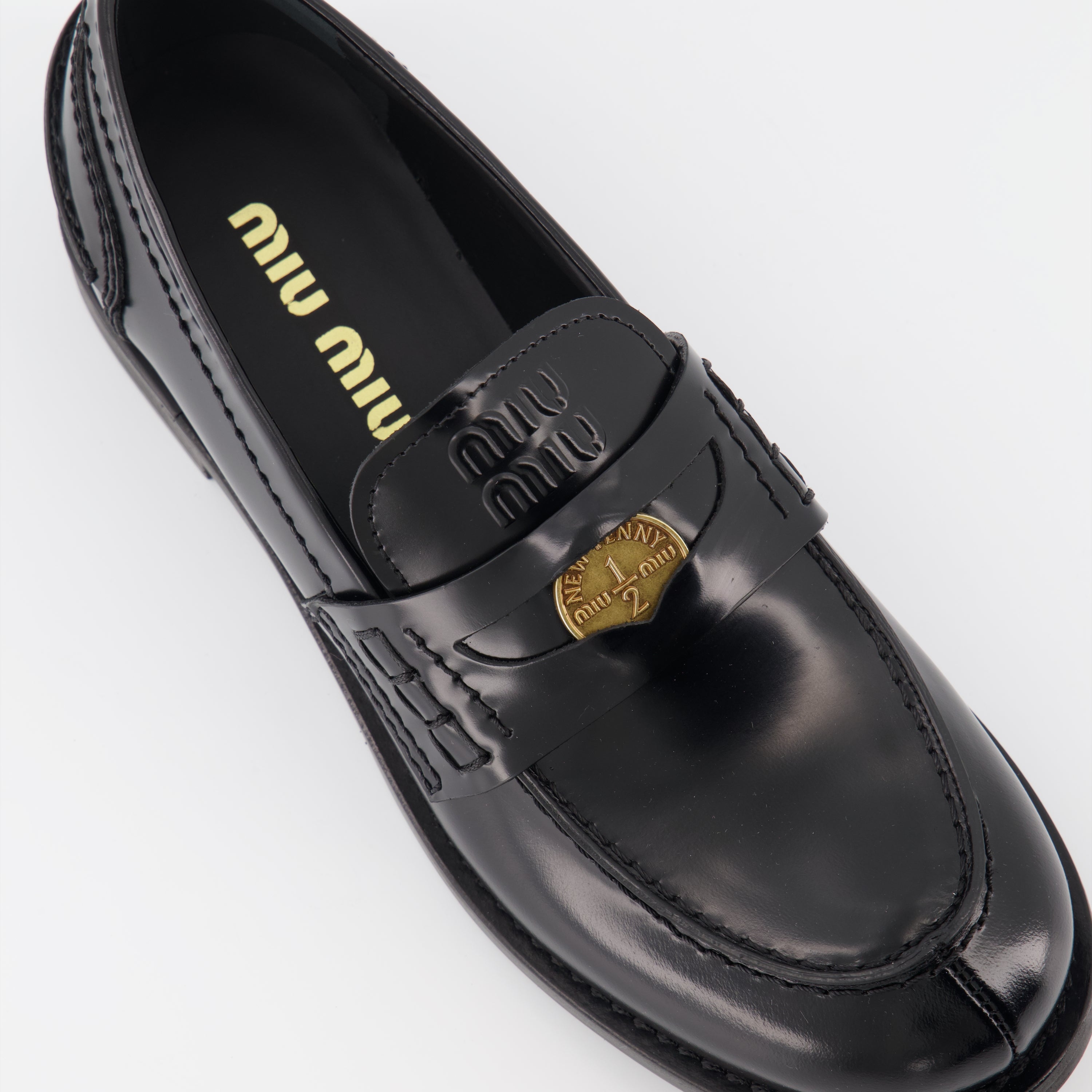 Mocassins en cuir noir