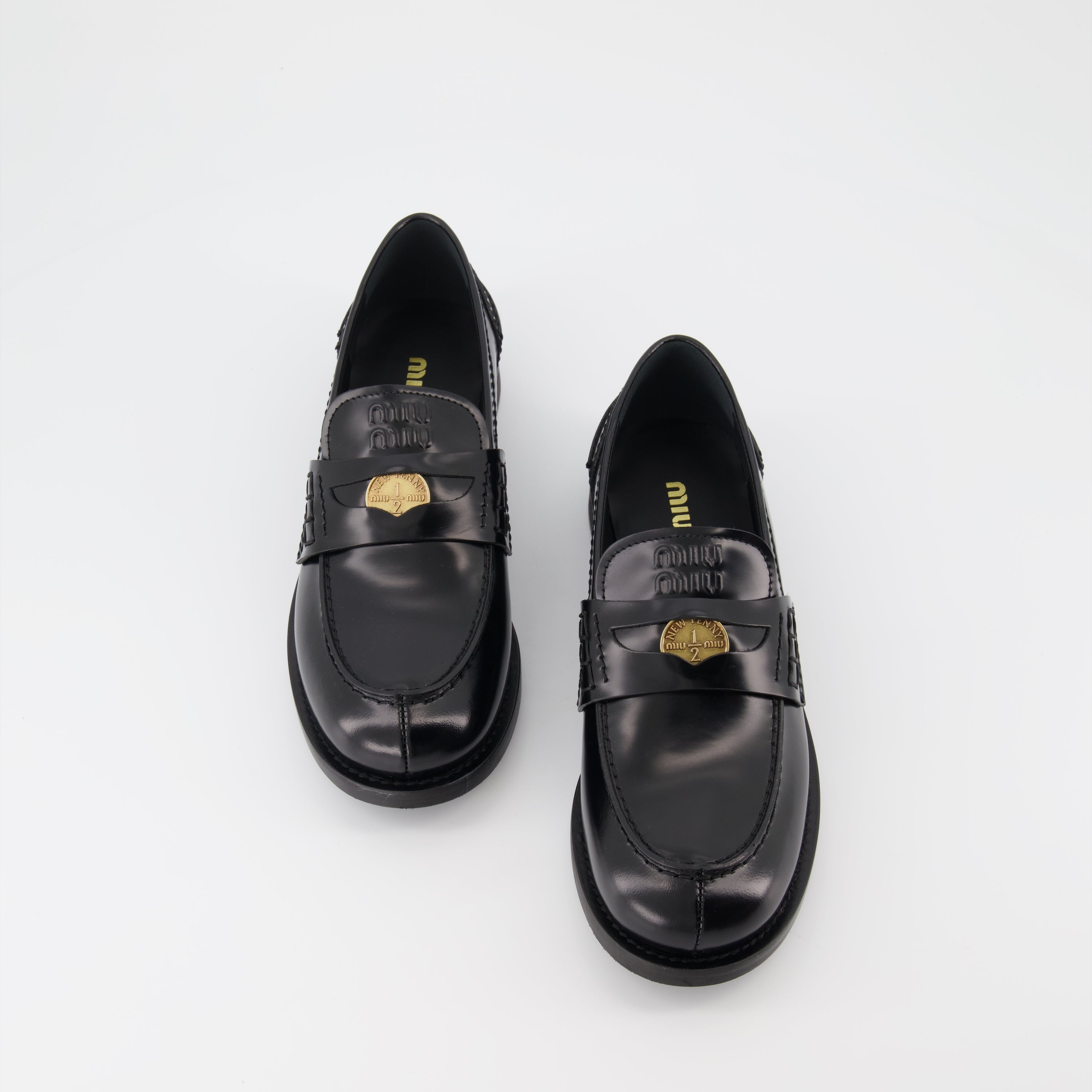 Mocassins en cuir noir