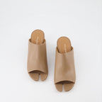 Zapatos abiertos Mules Tabi Maison Margiela Beige Femme
