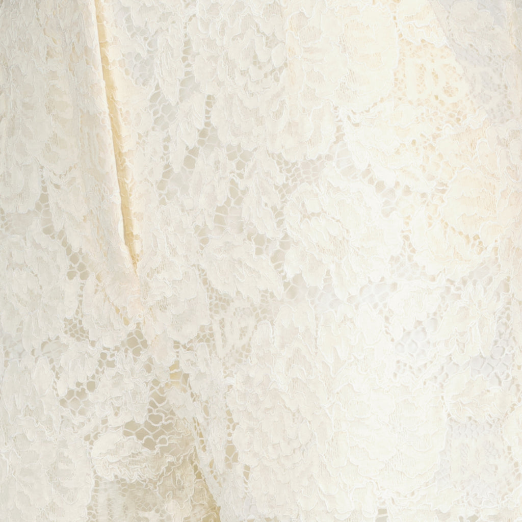 Pantalon blanc en dentelle