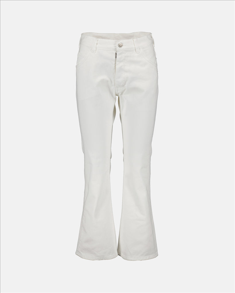 Calças de ganga à boca de sino