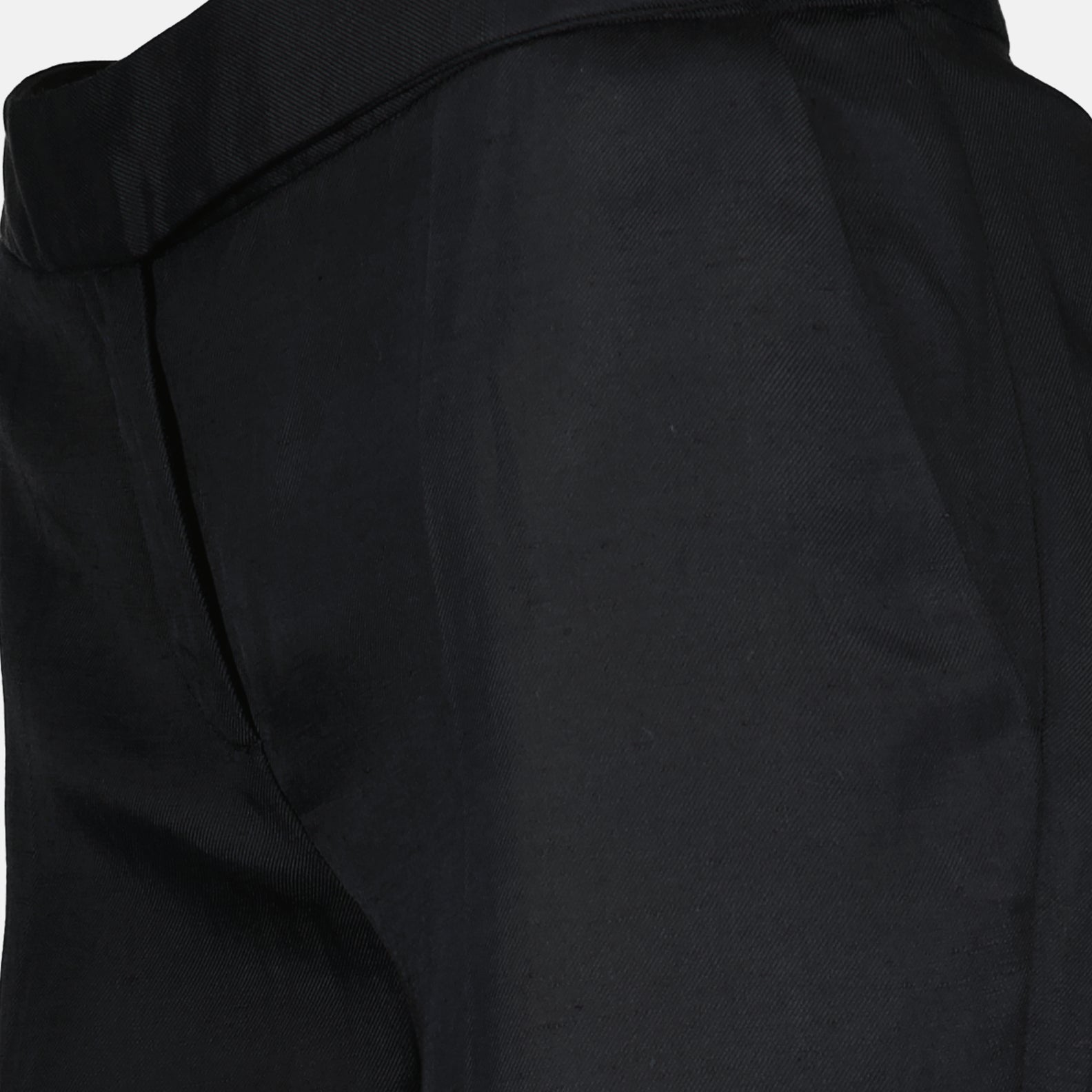 Pantalon noir à pinces