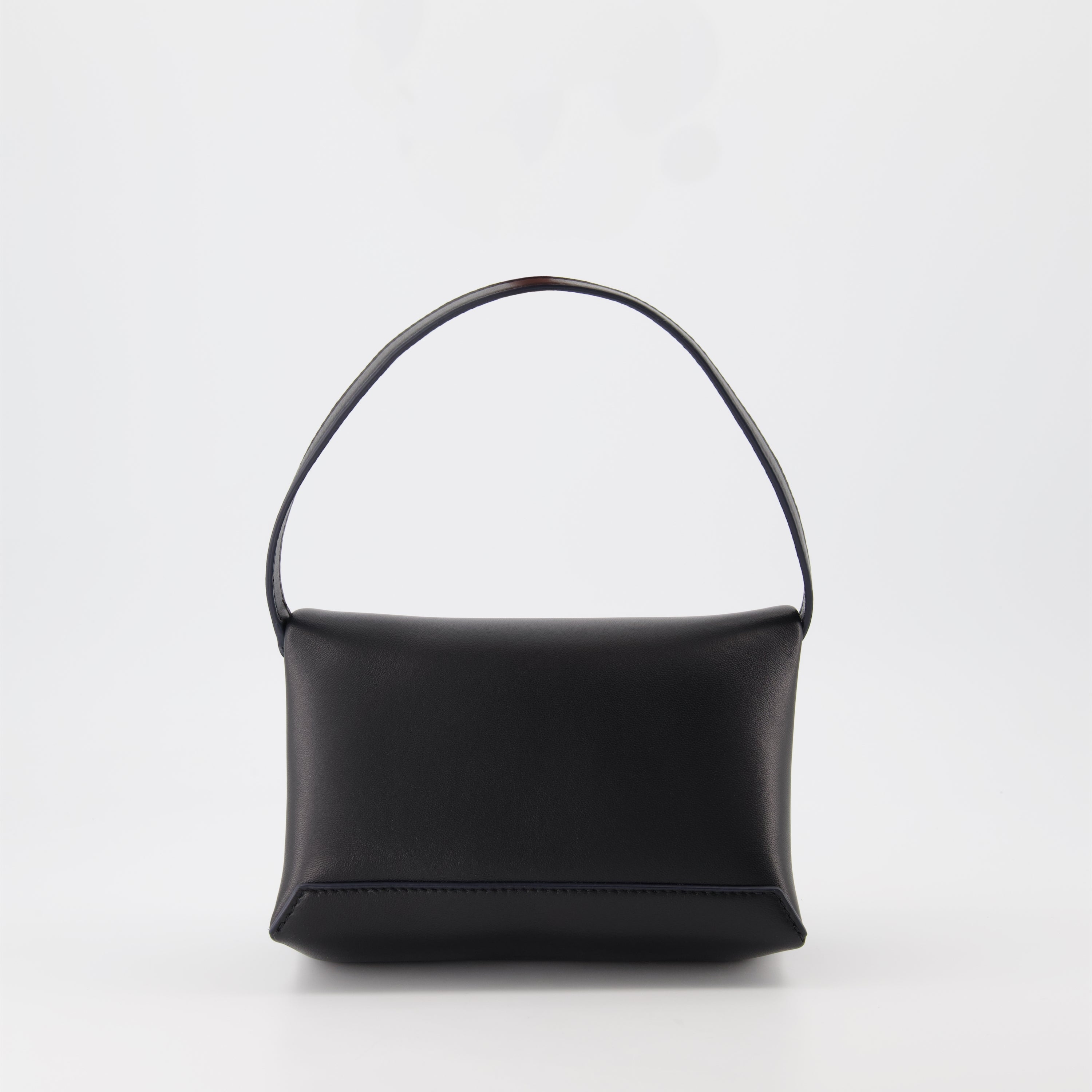 Pochette Chain en cuir noir