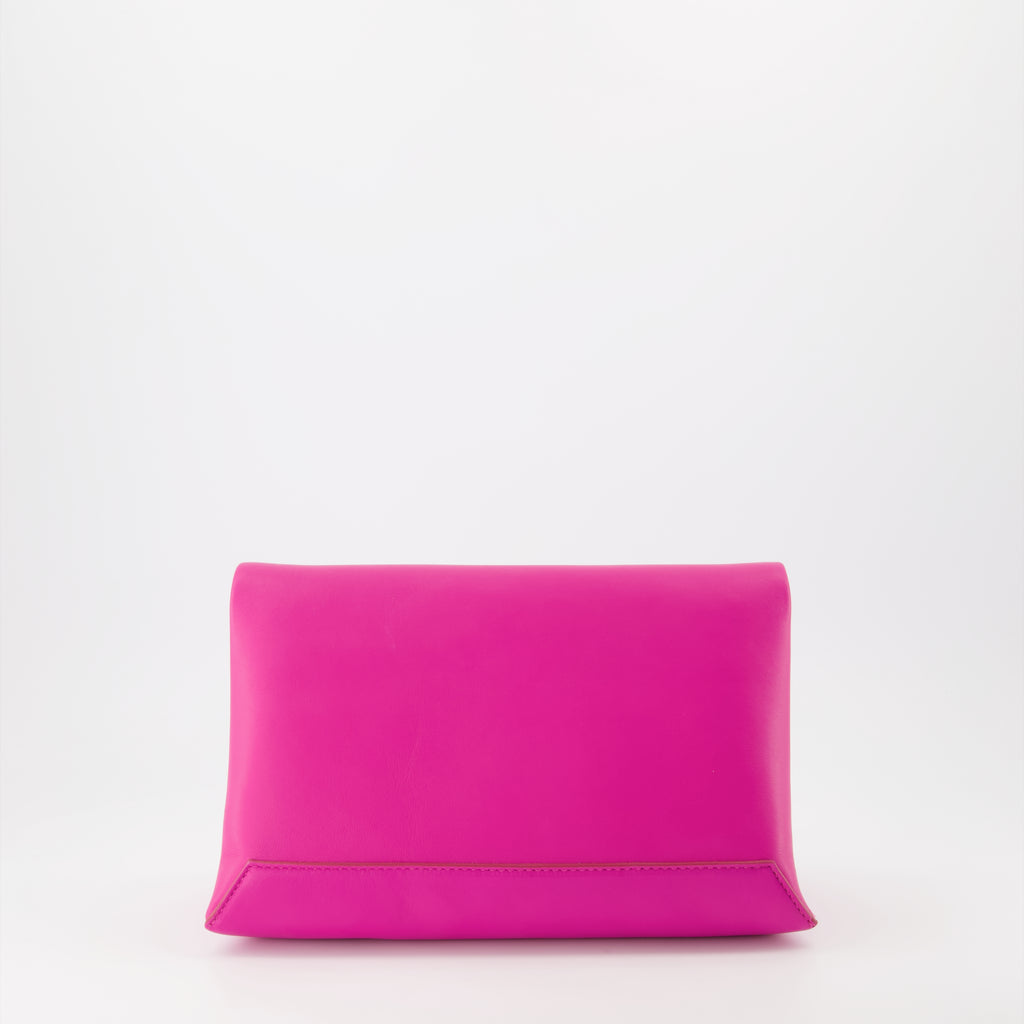 Pochette Chain médium en cuir fuchsia