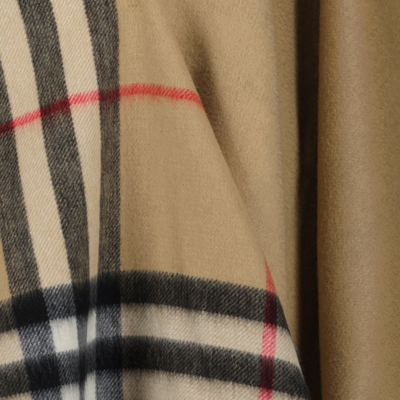 Giacche Poncho en cachemire Burberry Beige Unisex