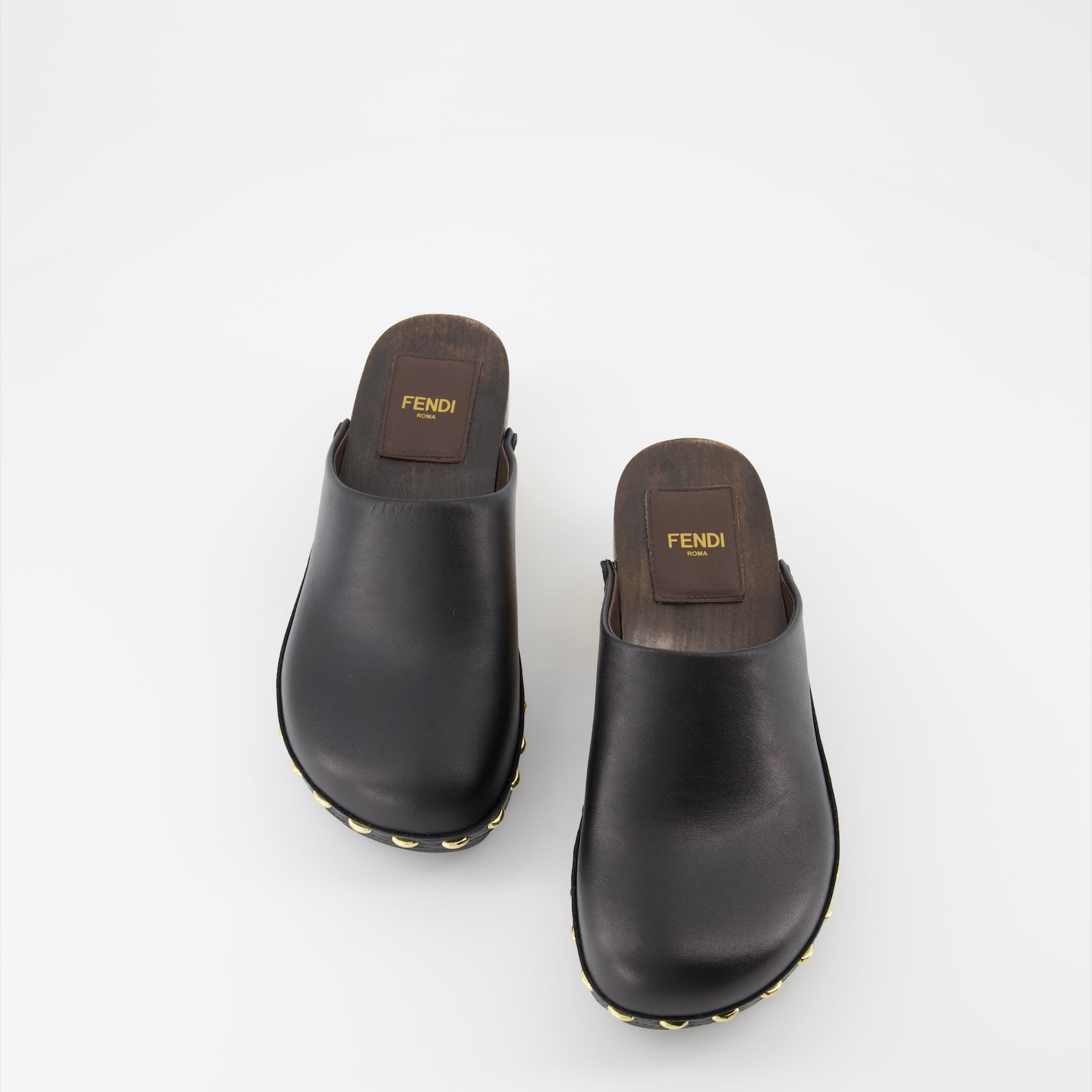 Chaussures ouvertes Sabots Baguette Fendi Noir Femme