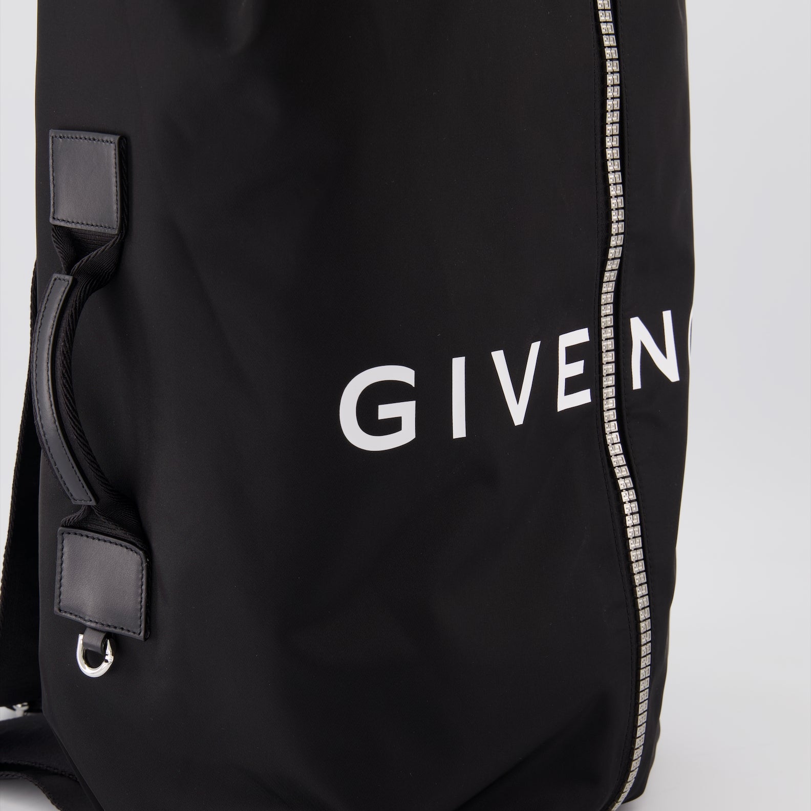 Givenchy G-Zip Backpack Men – myCompañero