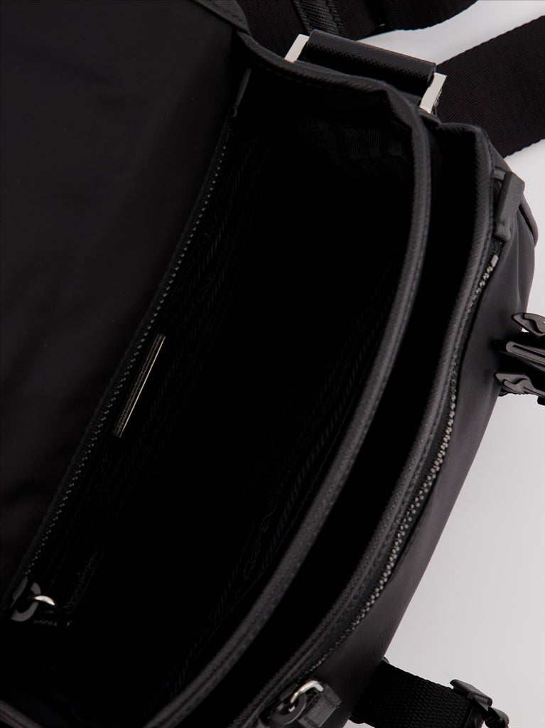 Borse a tracolla Sac bandoulière en Re-Nylon Prada Nero Homme