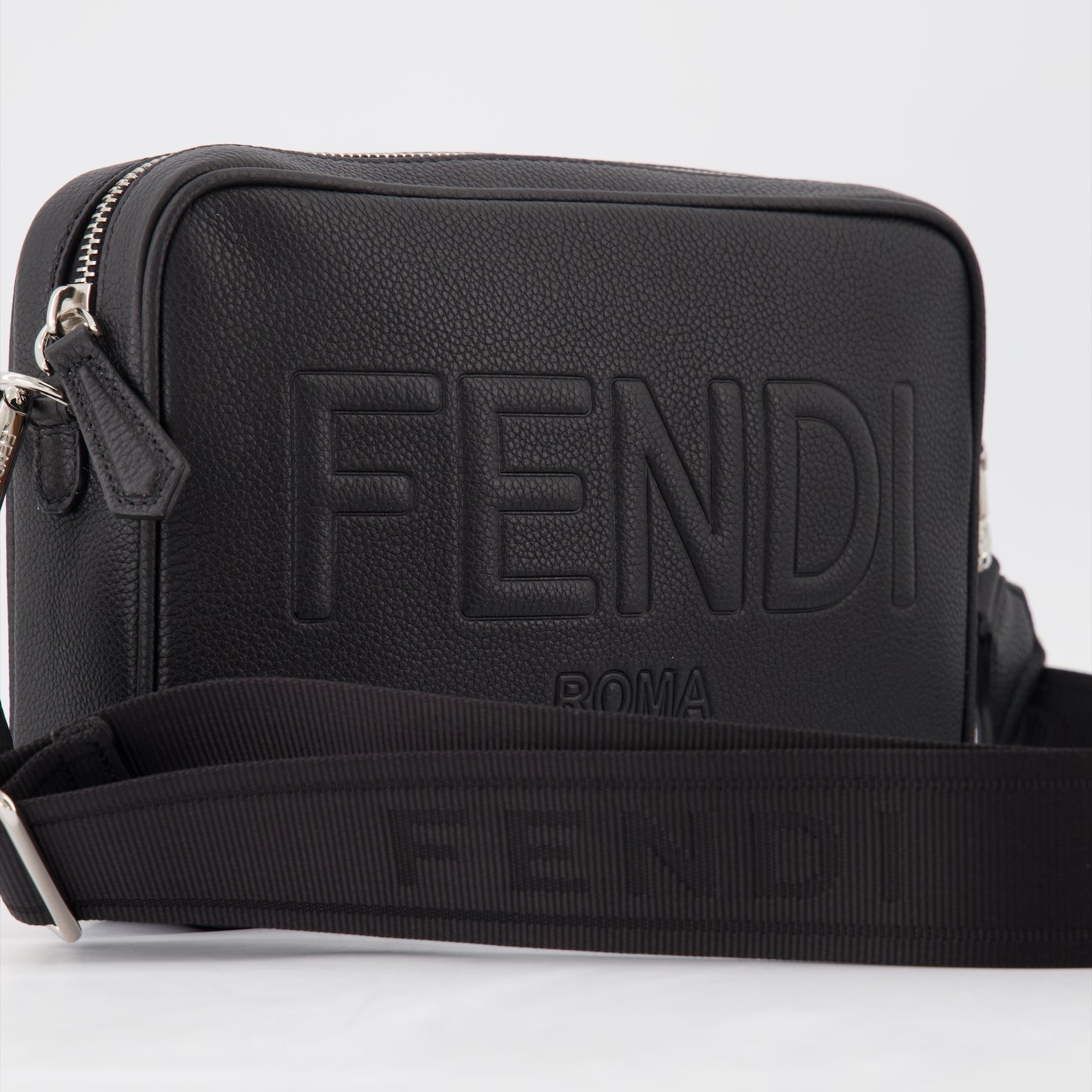 Pouches Camera bag Fendi Black Man
