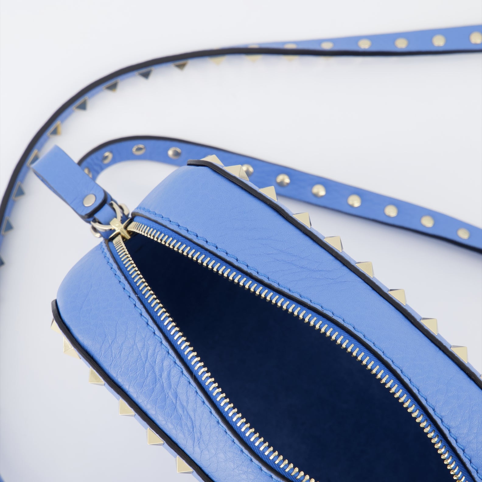 Bolsos bandolera Sac Camera Rockstud Valentino Garavani Azul Femme