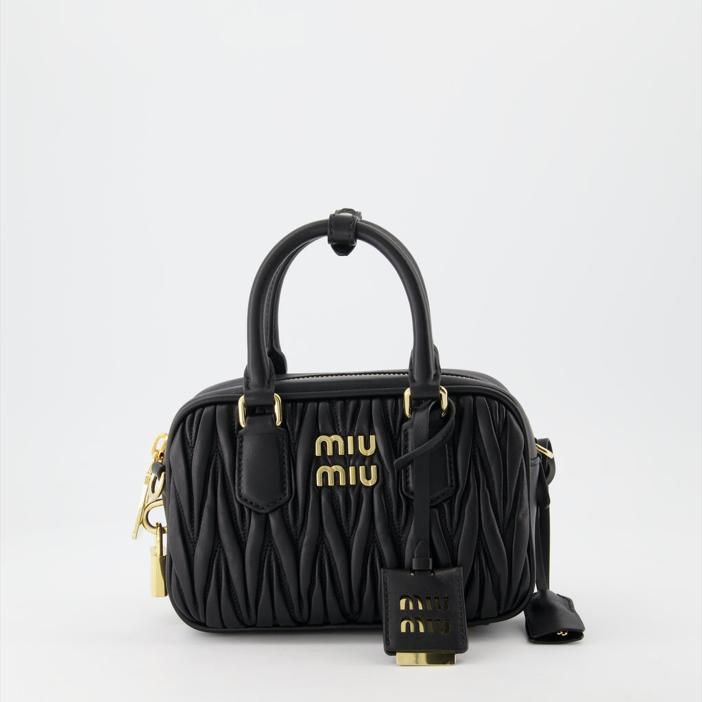Bolsos de mano y al hombro Sac en cuir nappa Miu Miu Negro Femme