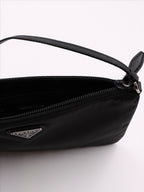 Borse a mano e a spalla Sac en Re-Nylon Prada Nero Femme